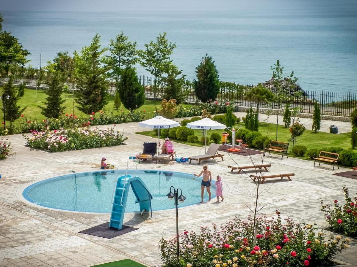Prestige Fort Beach - Premium Apartments Sveti Vlas Exteriér fotografie