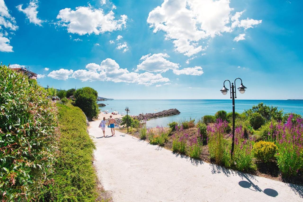 Prestige Fort Beach - Premium Apartments Sveti Vlas Exteriér fotografie